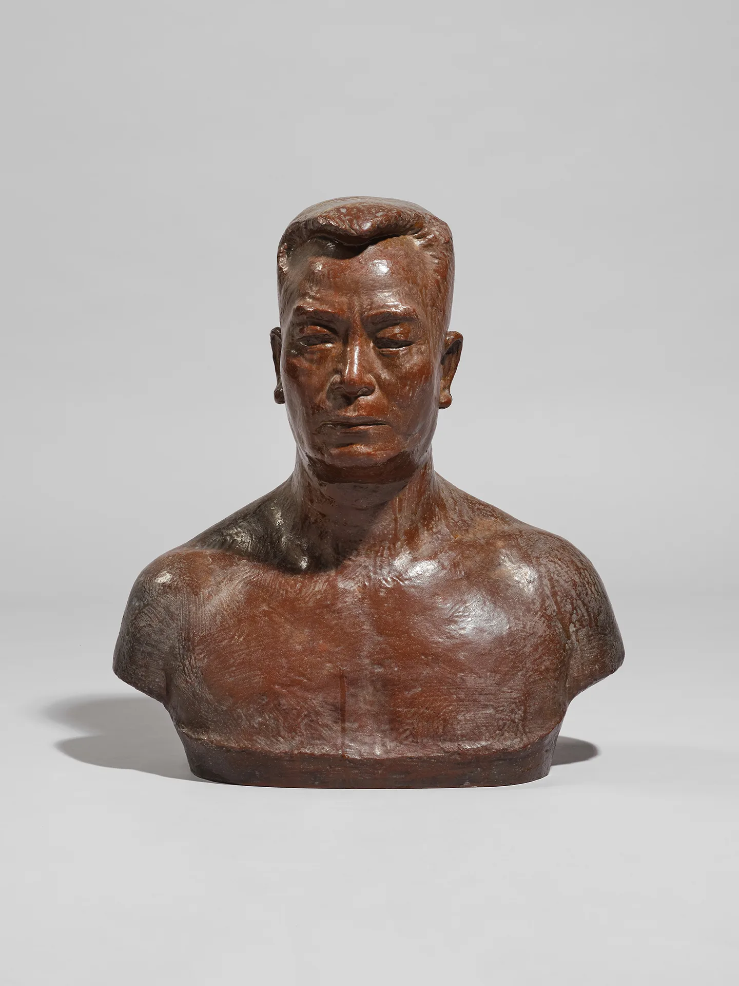 游氏胸像